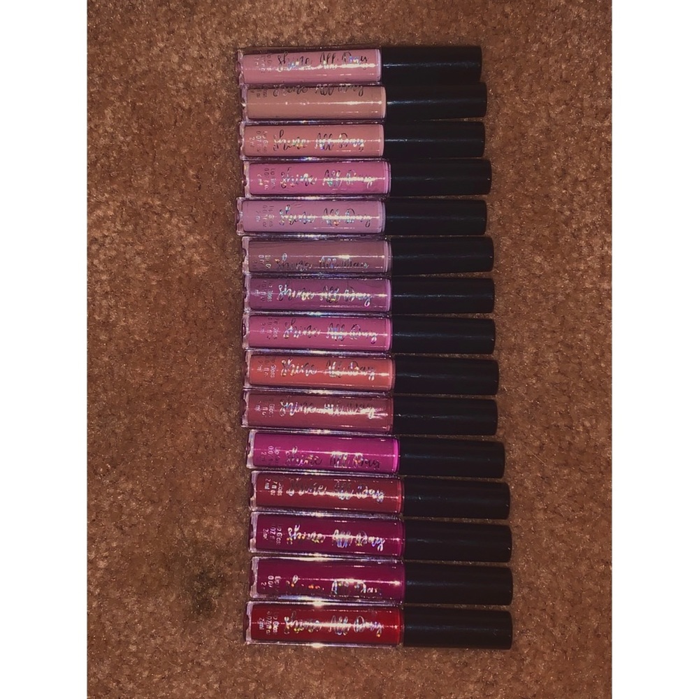 15 Shine All Day Lip Glosses